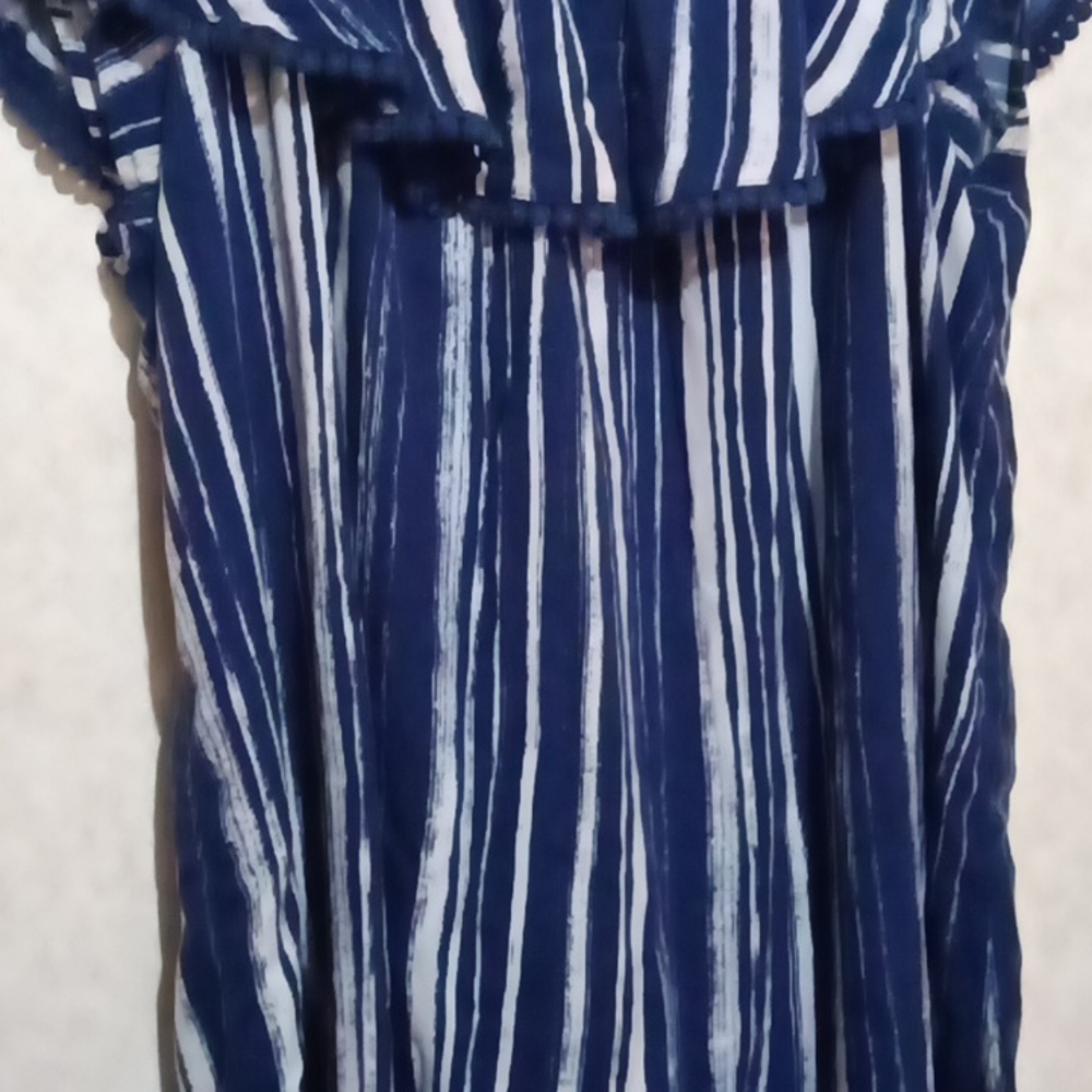 Faded Glory blue & white "off the shoulder" blouse size XL (16-18) - Picture 11 of 11
